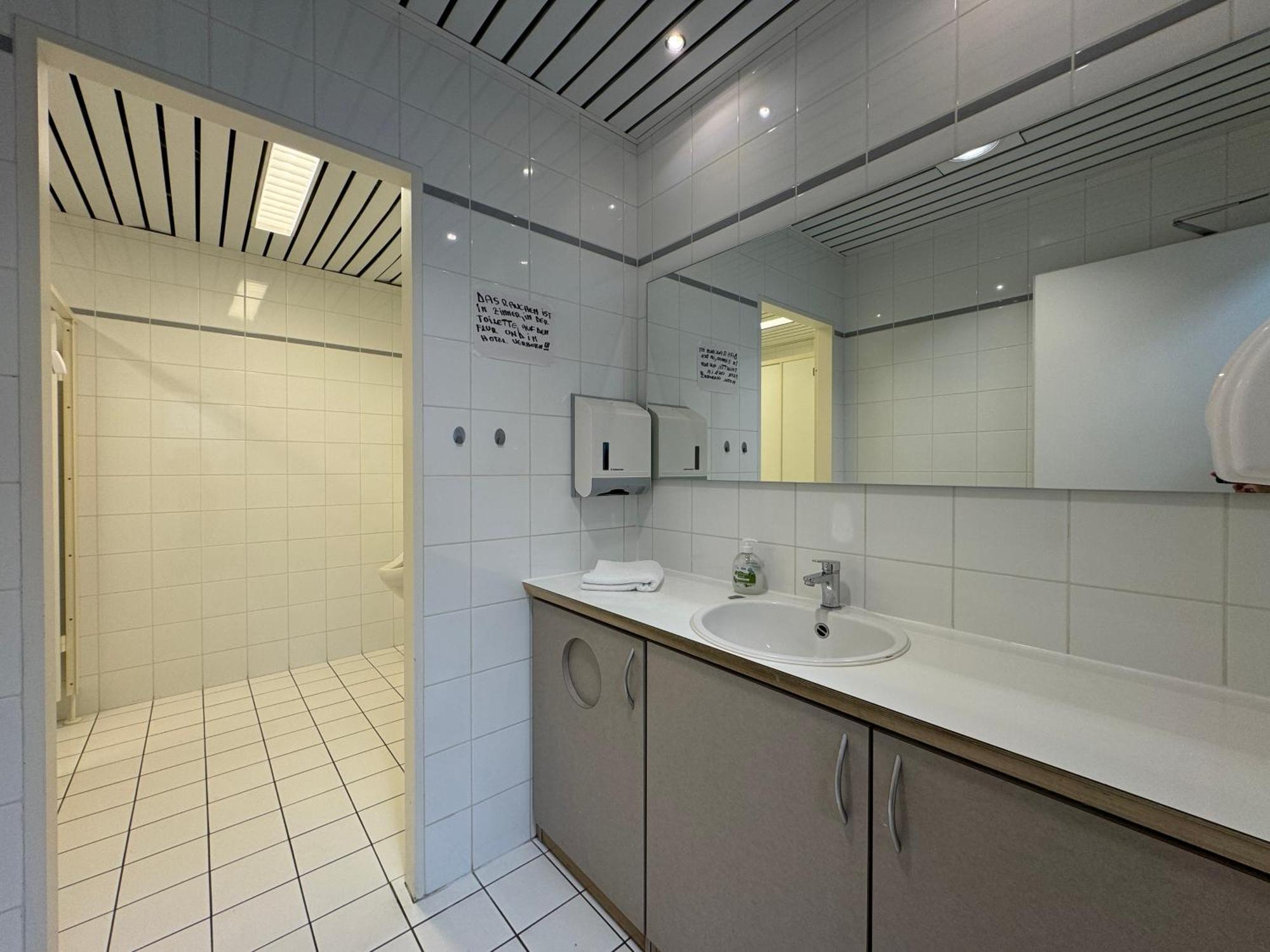 Thuja Apartments Karlsruhe-Neureut By Kurzzeit Luaran gambar